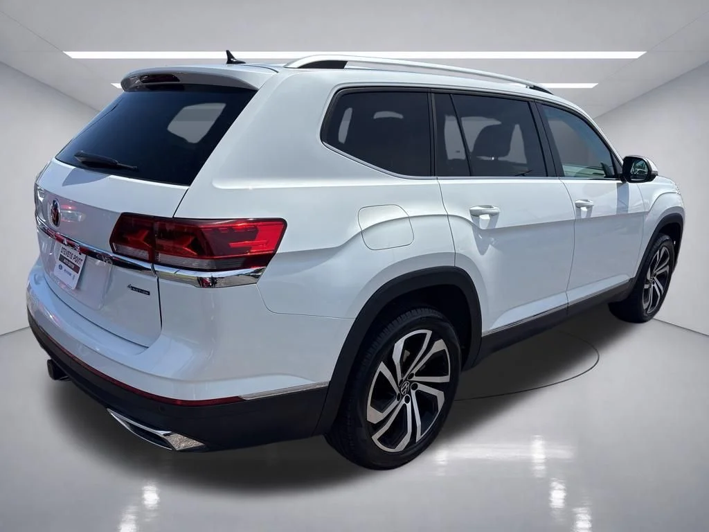 Used 2023 Opal White Pearl Volkswagen SEL image 6