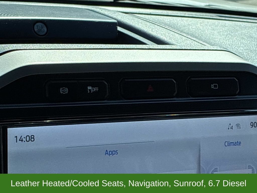 Used 2022 White Ford Lariat image 38