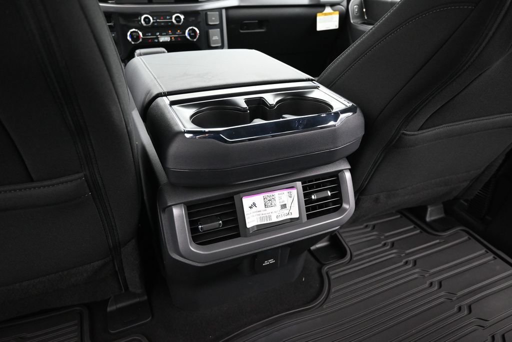 New 2026 Oxford White Ford XLT image 20