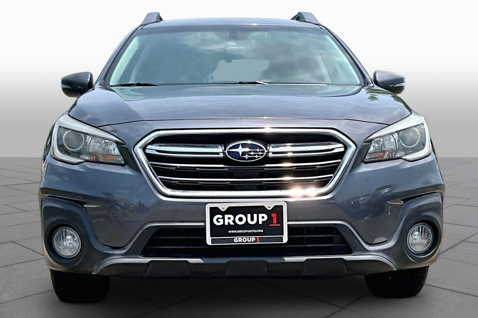 Used 2018 Magnetite Gray Metallic Subaru Premium image 4