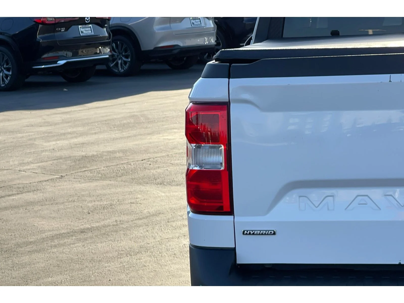 Used 2023 Oxford White Ford XLT image 14