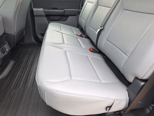 New 2026 Oxford White Ford XL image 23