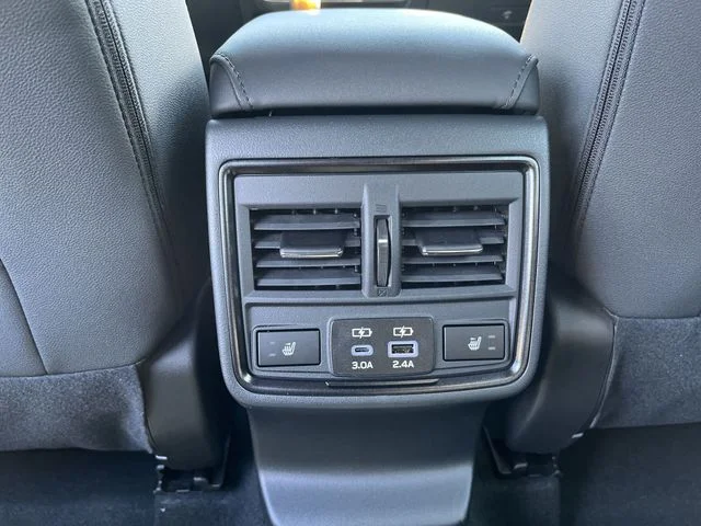 New 2026 CRYSTAL BLACK SILICA Subaru Wilderness image 23