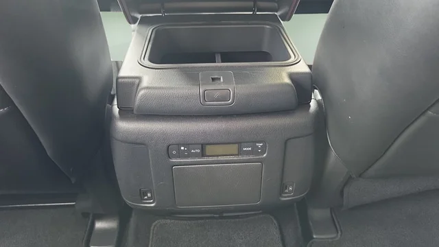 Used 2024 Anthracite Gray INFINITI Luxe image 16