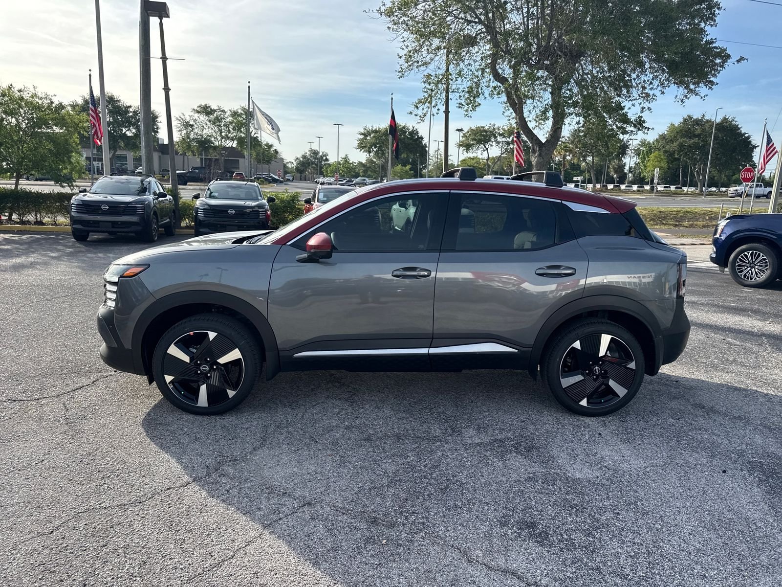 New 2026 Gray Nissan SR image 10