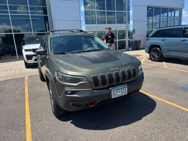 Used 2020 Green Jeep Trailhawk image 1