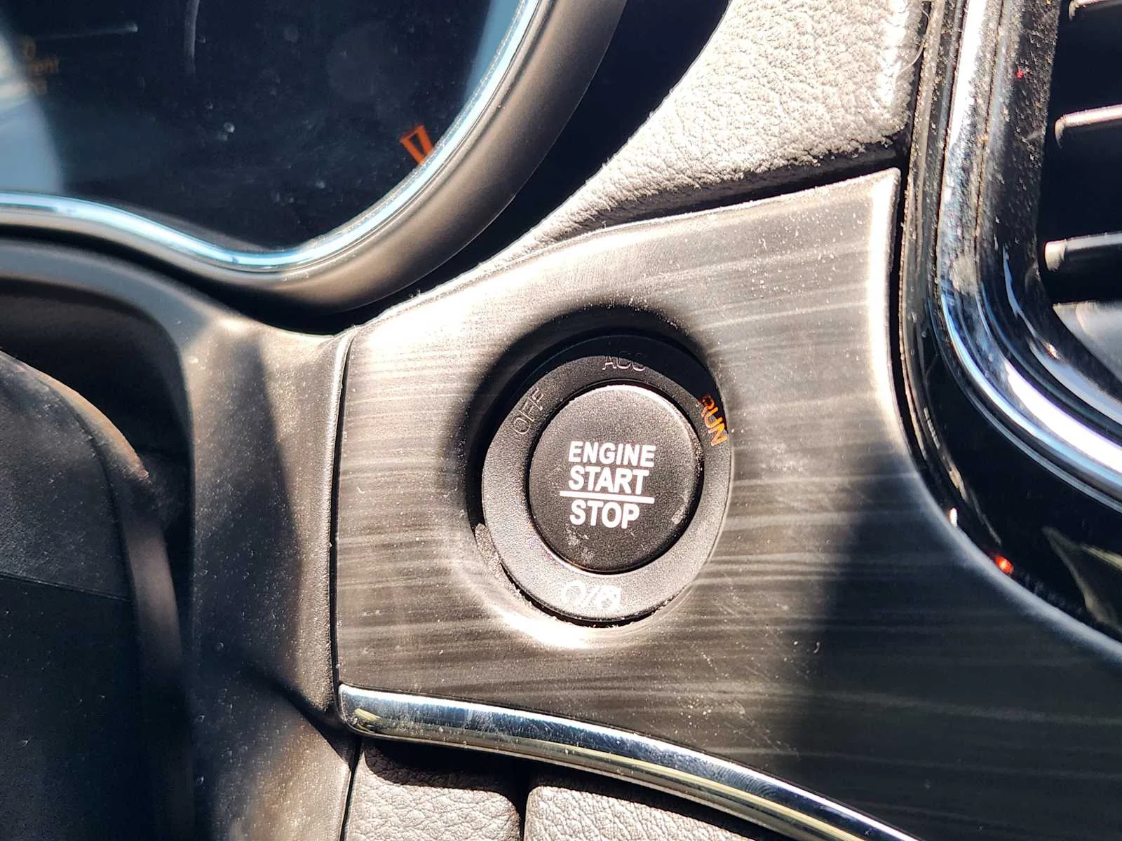 Used 2019 Black Jeep Limited 4x2 image 18