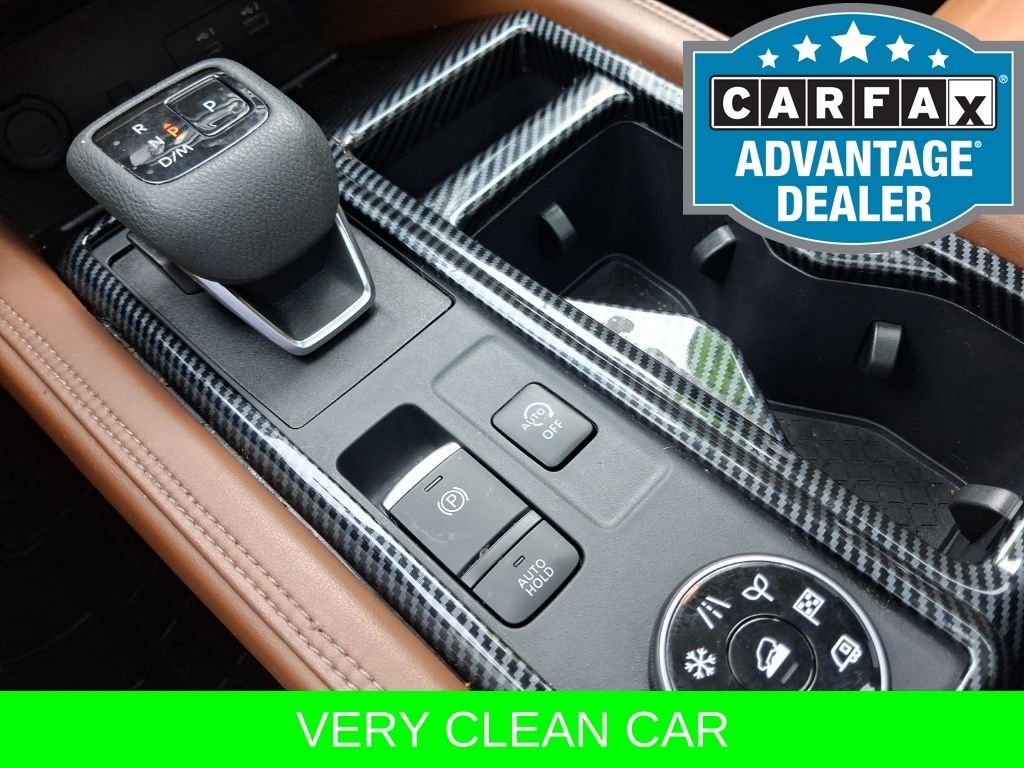 Used 2023 White Nissan Platinum image 18