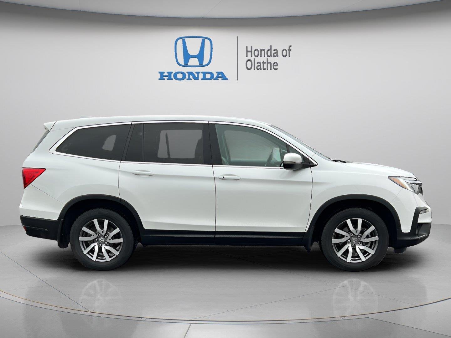 Certified 2021 Honda Pilot EX-L with VIN 5FNYF6H50MB078032 for sale in Kansas City