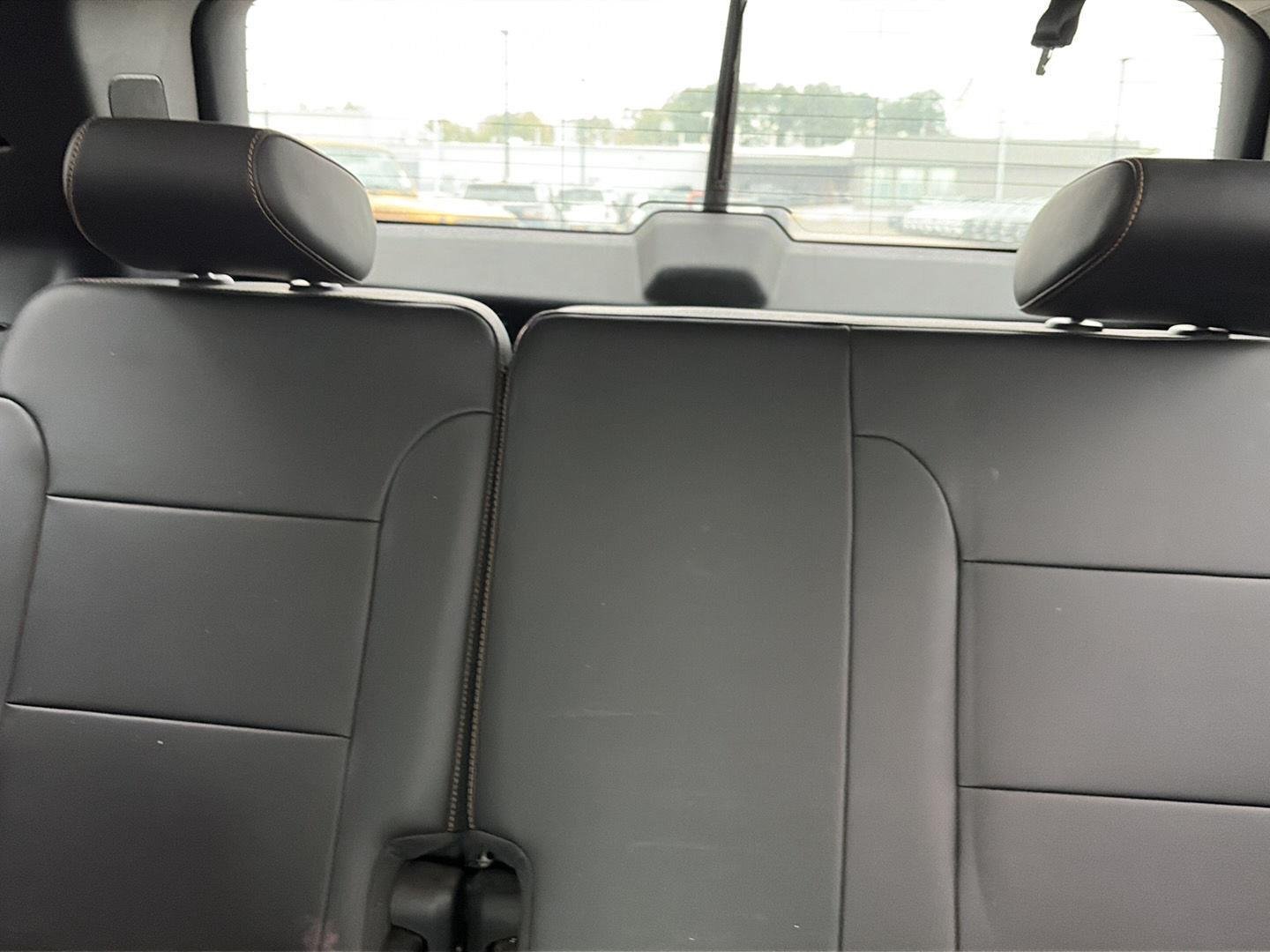 Used 2021 Silver Ice Metallic Chevrolet RS image 7
