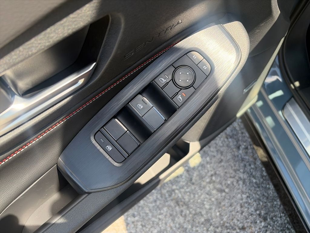 New 2026 Gray Nissan SR image 23