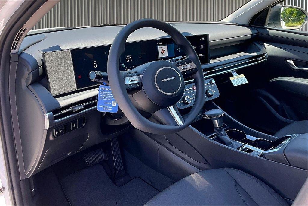 New 2026 White Pearl Hyundai SE image 7
