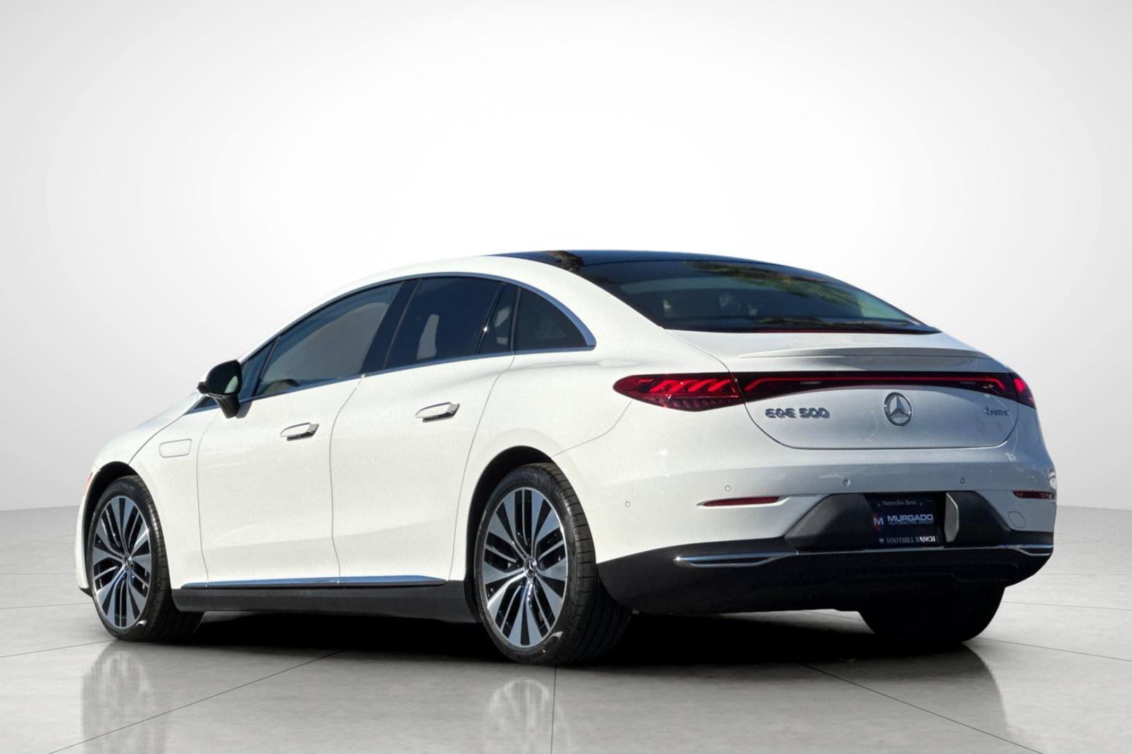 Certified Used 2023 White/off-white Mercedes-Benz 500 Sedan image 13