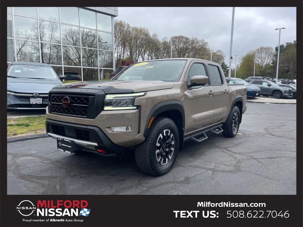 2023 Nissan Frontier PRO-4X Crew Cab 4X4's photo