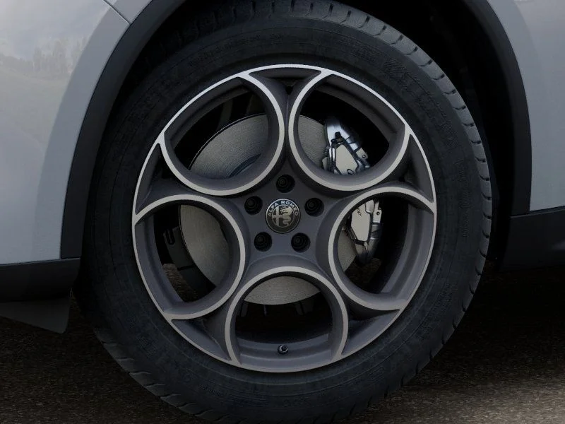 New 2026 Moonlight Gray Metallic Exterior Paint Alfa Romeo Sprint image 8