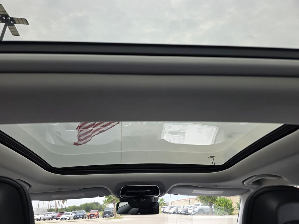New 2026 Cirrus Silver Metallic Mercedes-Benz C 300 image 26