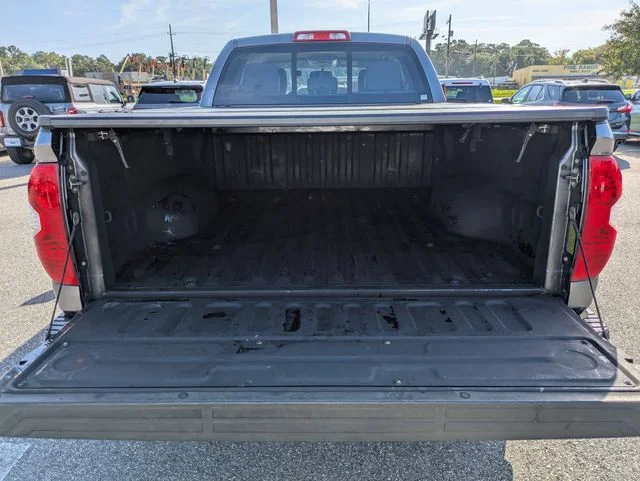 Used 2016 Magnetic Gray Metallic Toyota SR5 image 13
