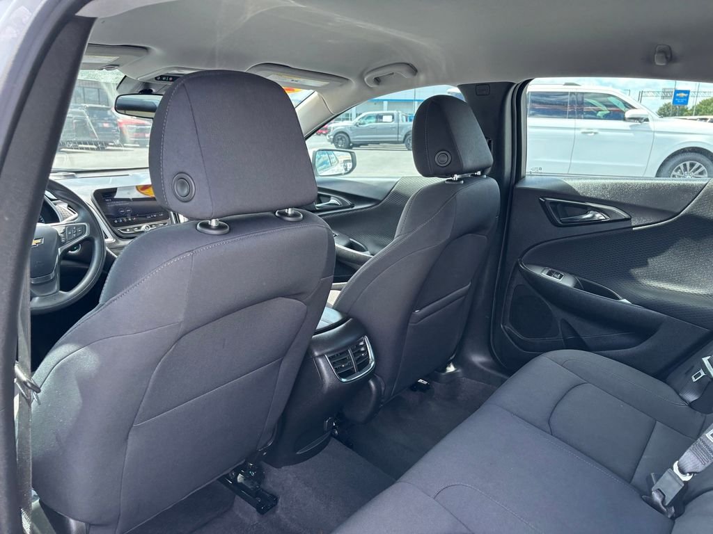 2024 Chevrolet Malibu 1LT - Photo 30