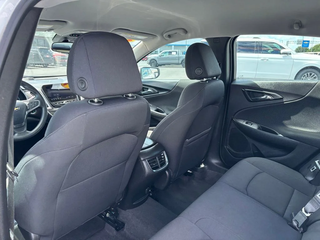 2024 Chevrolet Malibu 1LT - Photo 30