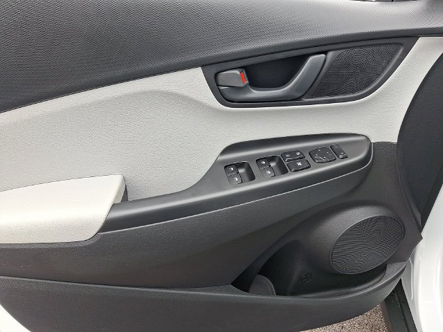 Certified Used 2023 White Hyundai SEL image 12