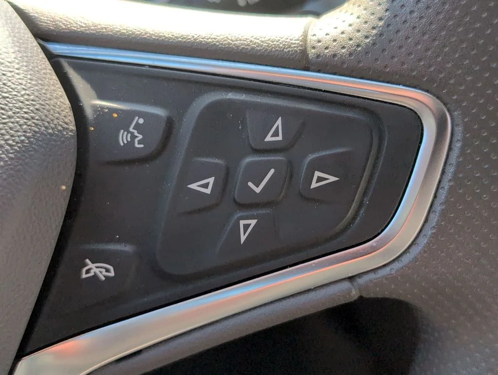 Used 2025 Black Chevrolet LT image 16