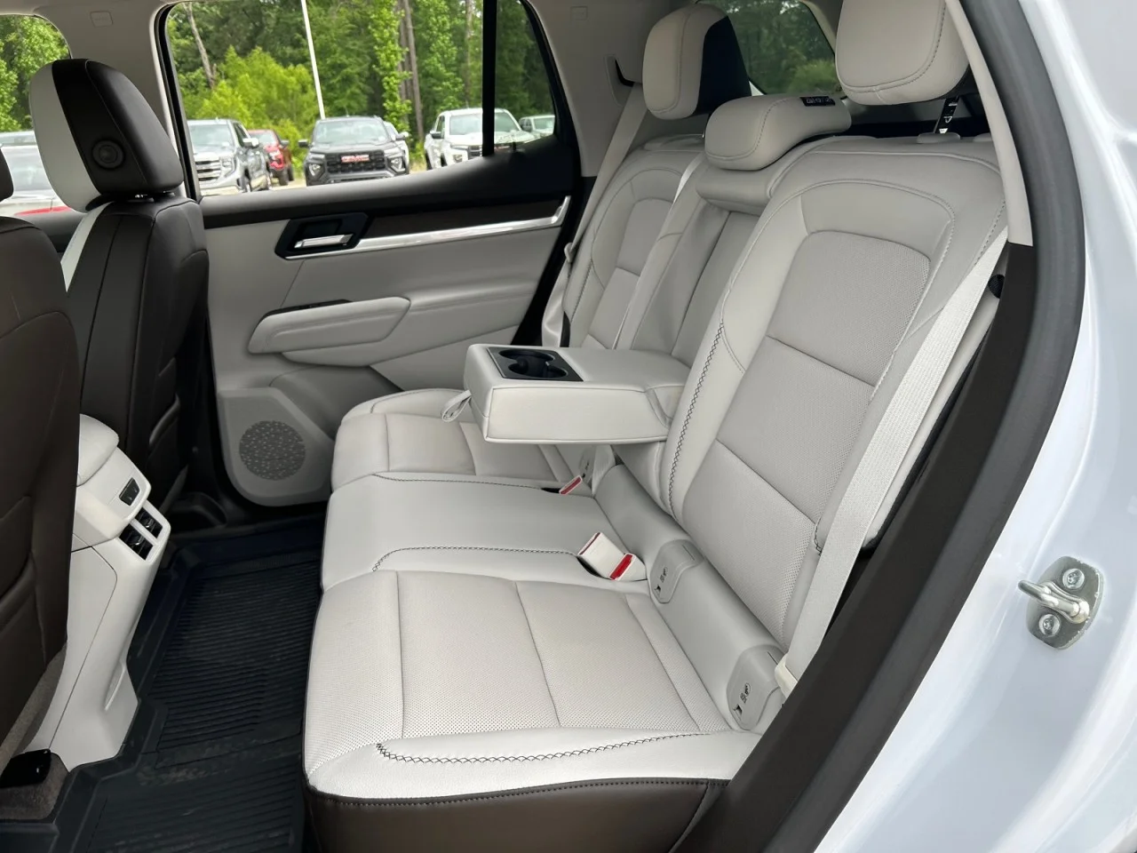 2026 GMC Terrain Denali - Photo 17