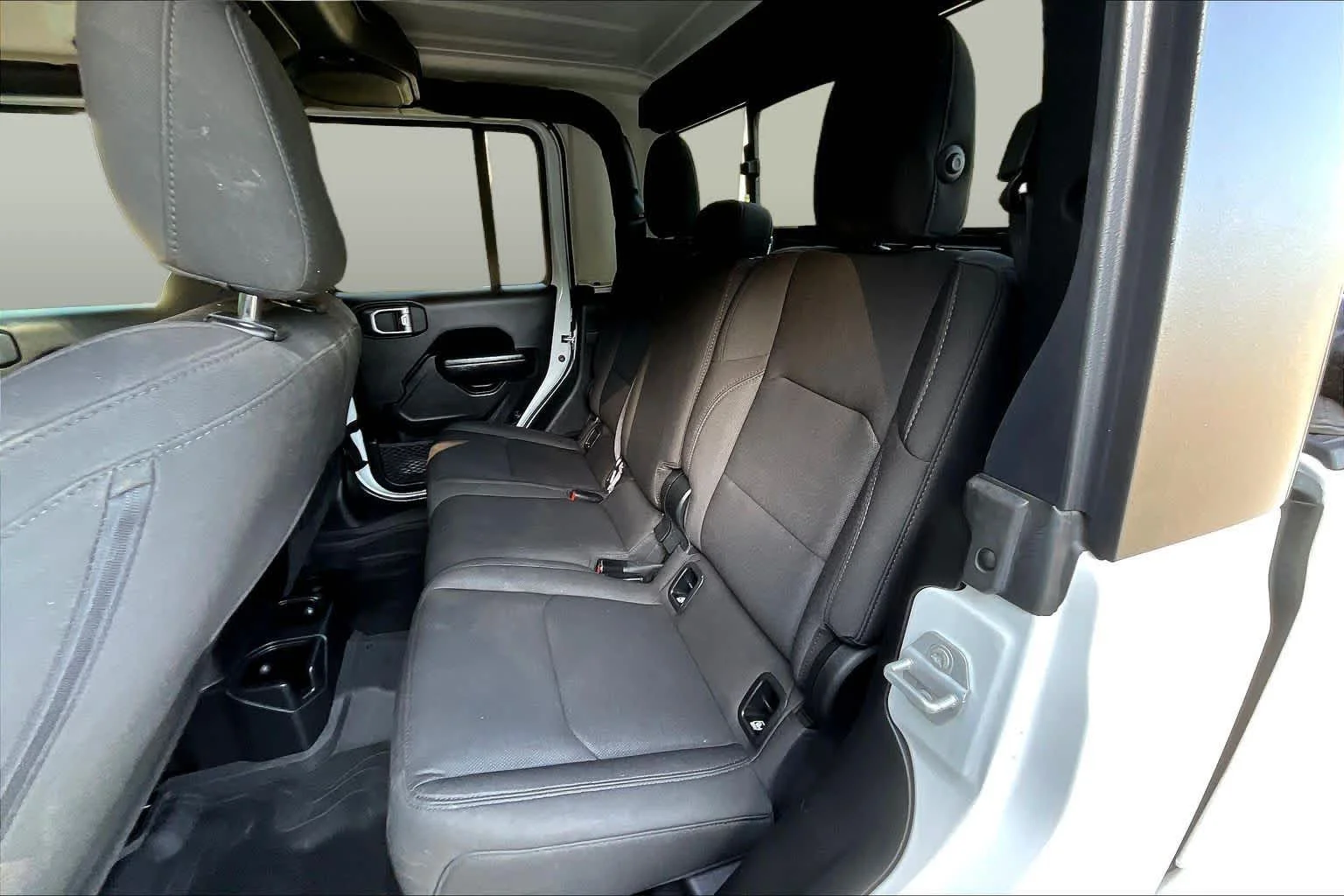 Used 2023 Bright White Clearcoat Jeep Sport S image 19