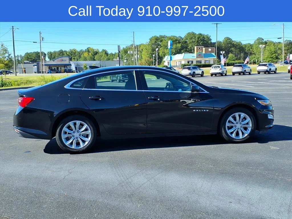 Used 2025 Mosaic Black Metallic Chevrolet 1LT image 6