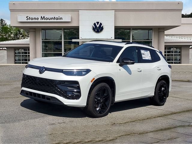 New 2026 White Volkswagen SE R-Line Black image 1