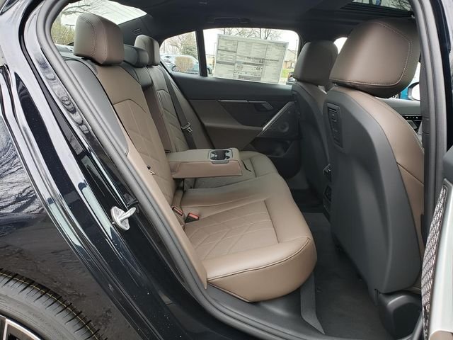 2026 BMW 5 Series 530i - Photo 20