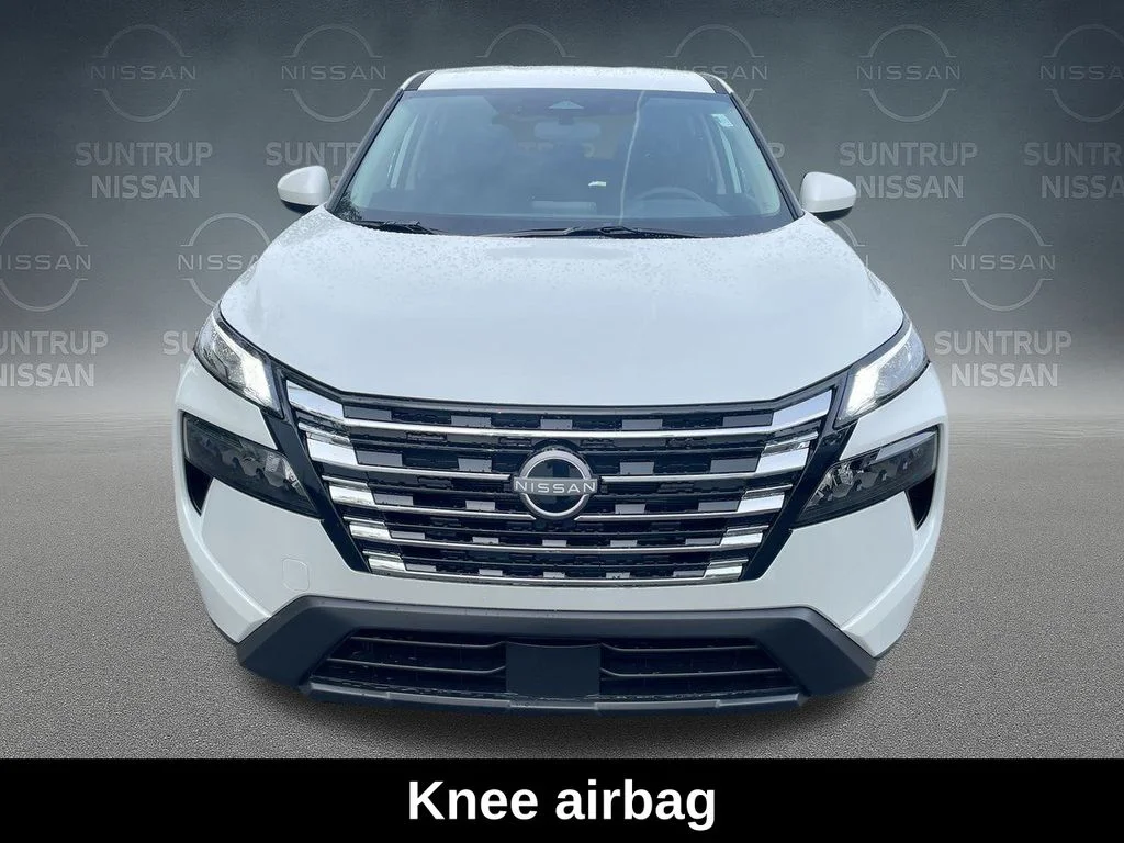 Used 2026 White Nissan SV image 20