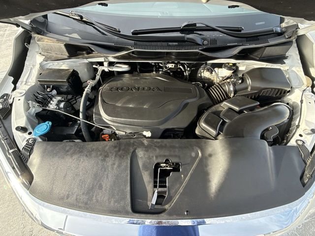 Used 2023  Honda EX-L image 28