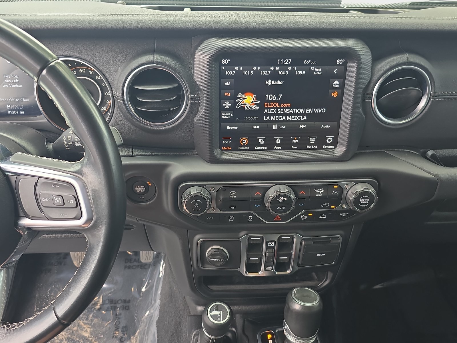 Used 2021 White Jeep Unlimited Sahara image 24