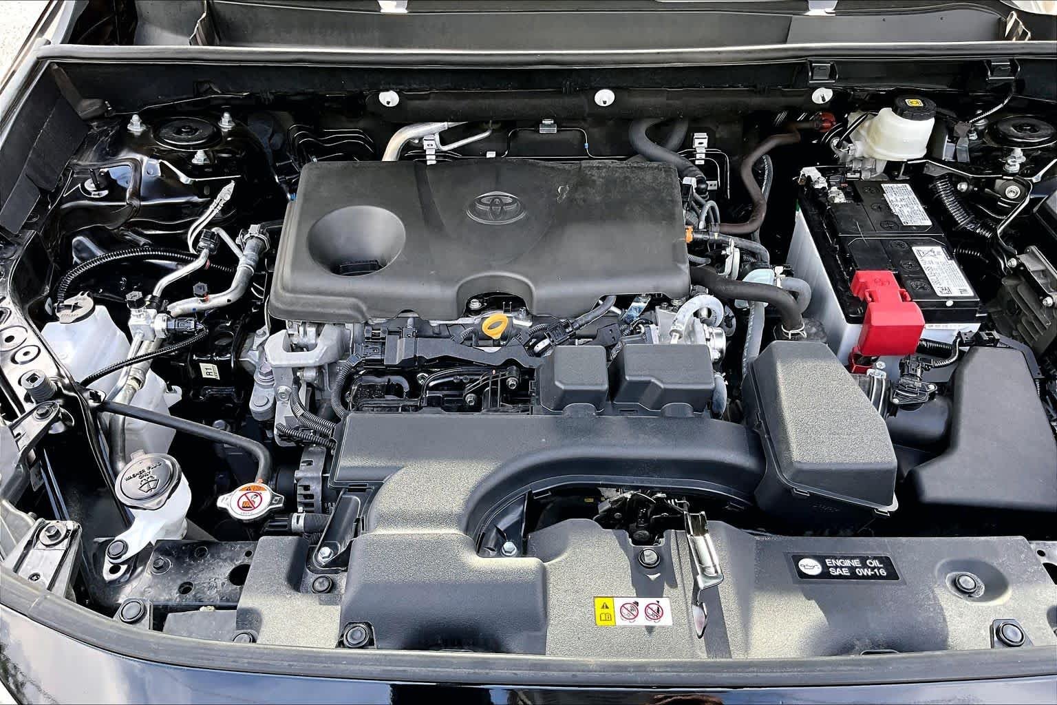 Used 2025 Midnight Black Metallic Toyota XLE image 32