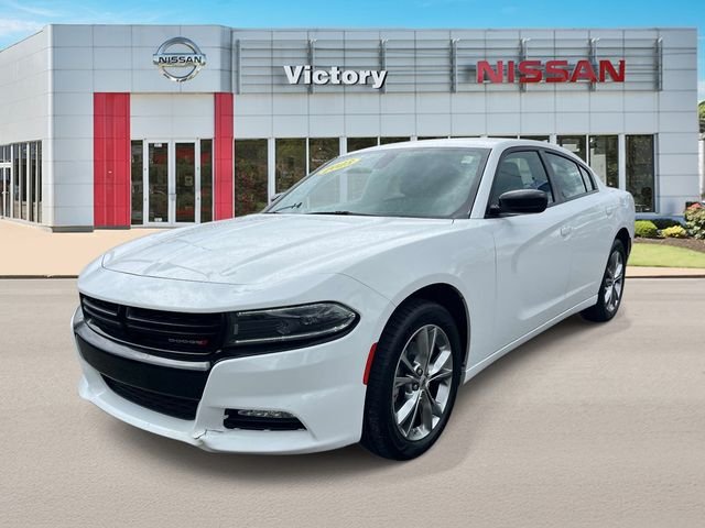 Used 2023 White Dodge SXT image 7