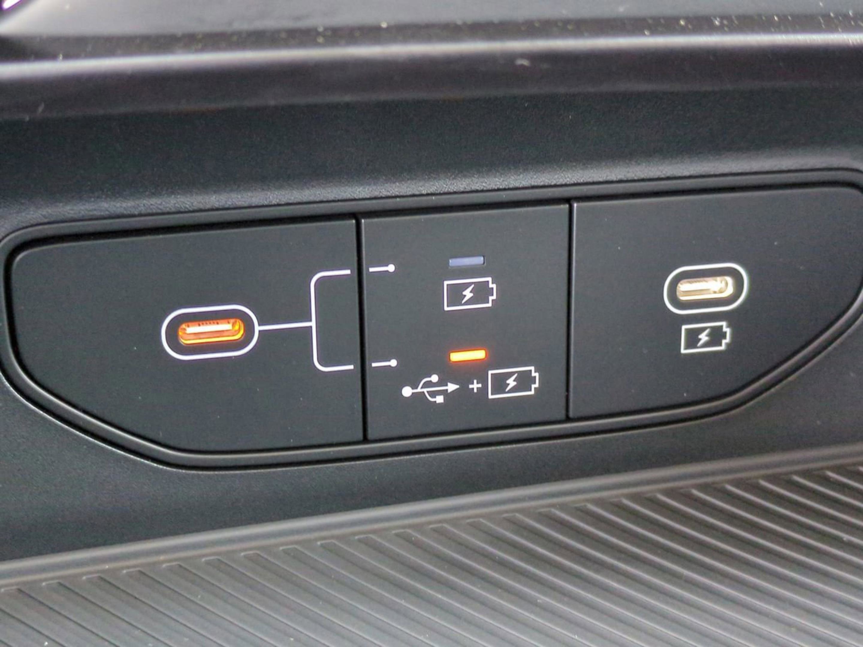 New 2026 Fusion Black Kia LX image 23