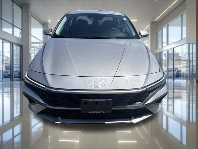 Certified Used 2026  Hyundai SE image 8