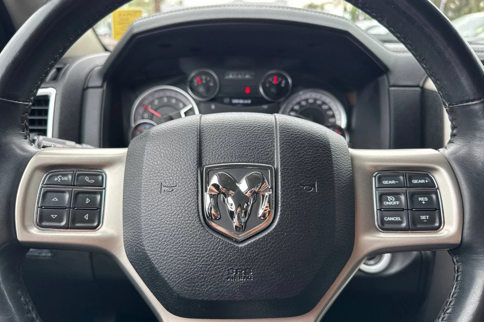 2019 RAM Ram 1500 Classic Laramie - Photo 24