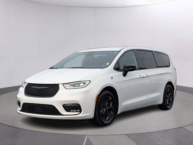 2024 Chrysler Pacifica Hybrid S Appearance Pkg