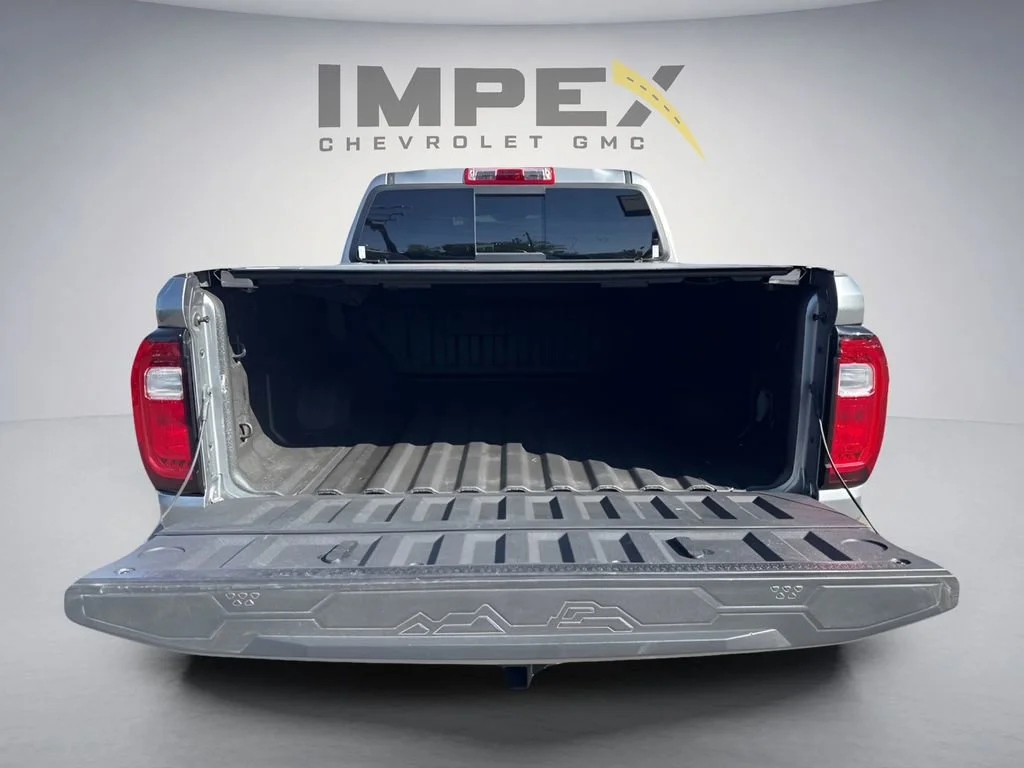 Used 2023 Sterling Metallic GMC AT4X image 32