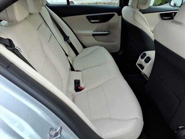 Used 2025 Cirrus Silver Metallic Mercedes-Benz C300W4 image 21