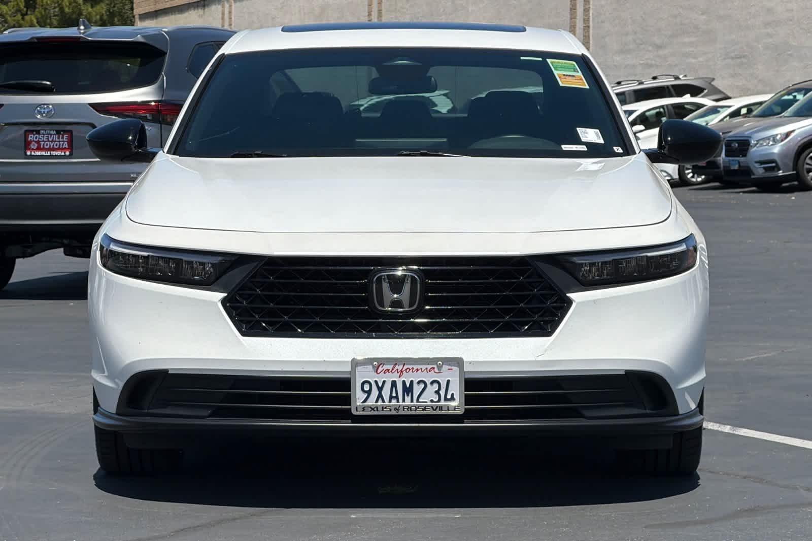 Used 2023 Platinum White Pearl Honda Sport image 10