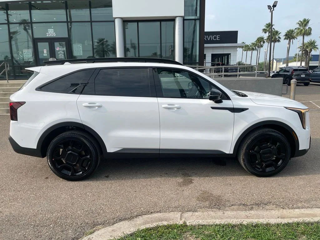 New 2026 White Kia X-Line SX Prestige image 4
