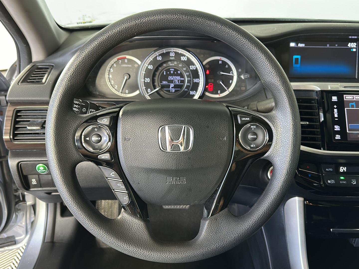 Used 2017 Lunar Silver Metallic Honda EX image 10