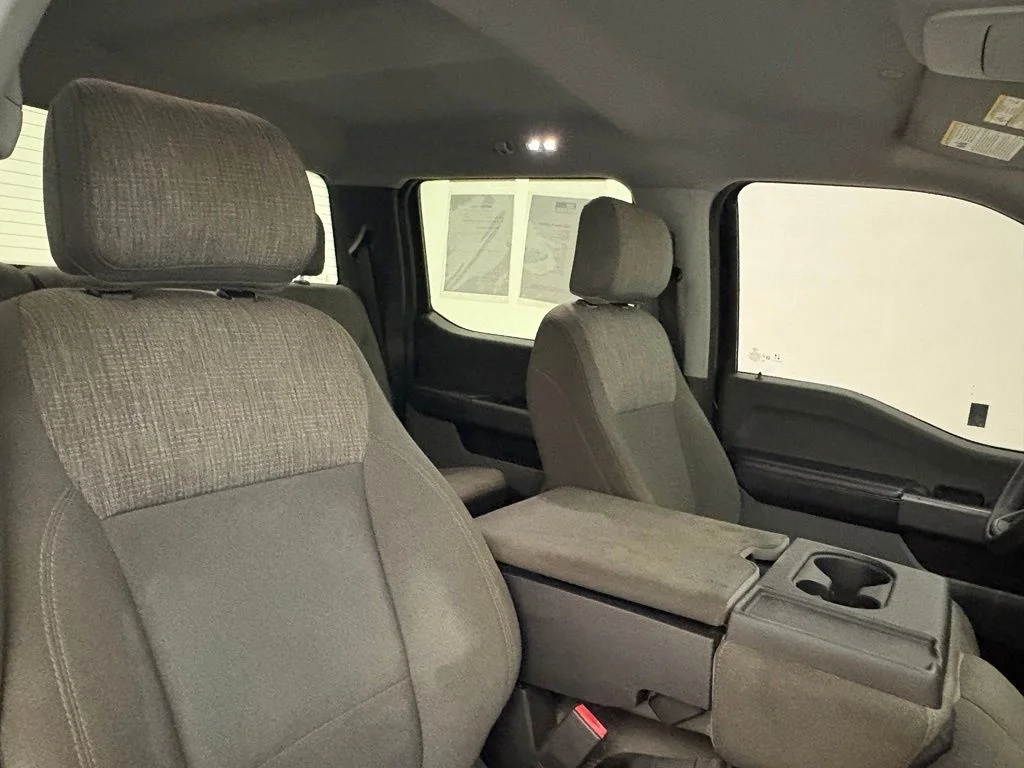 Used 2021 Black Ford XLT image 34