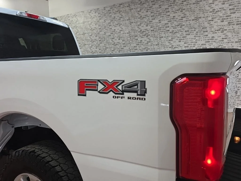 Used 2023 White Ford XLT image 6