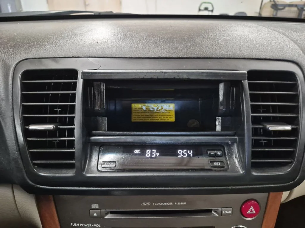 Used 2006 Green Subaru 3.0R image 33