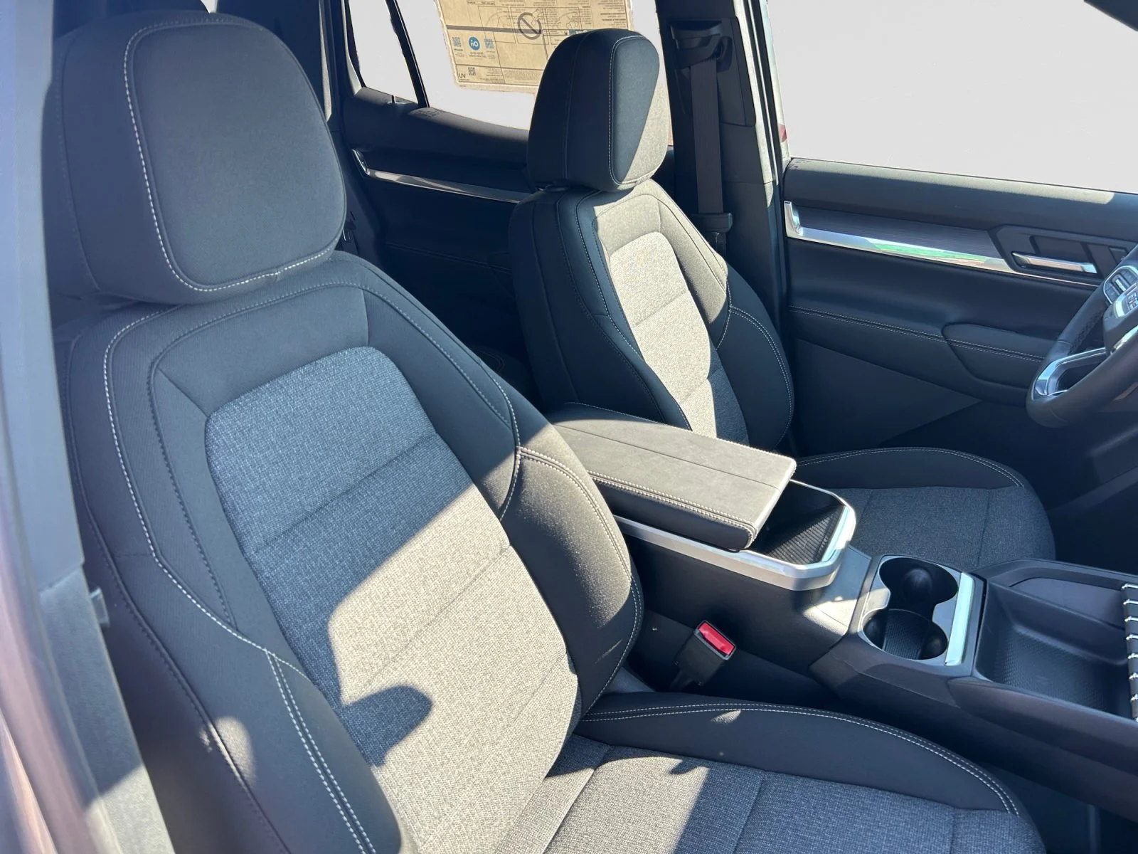 New 2027 Sterling Metallic GMC AWD Elevation image 11