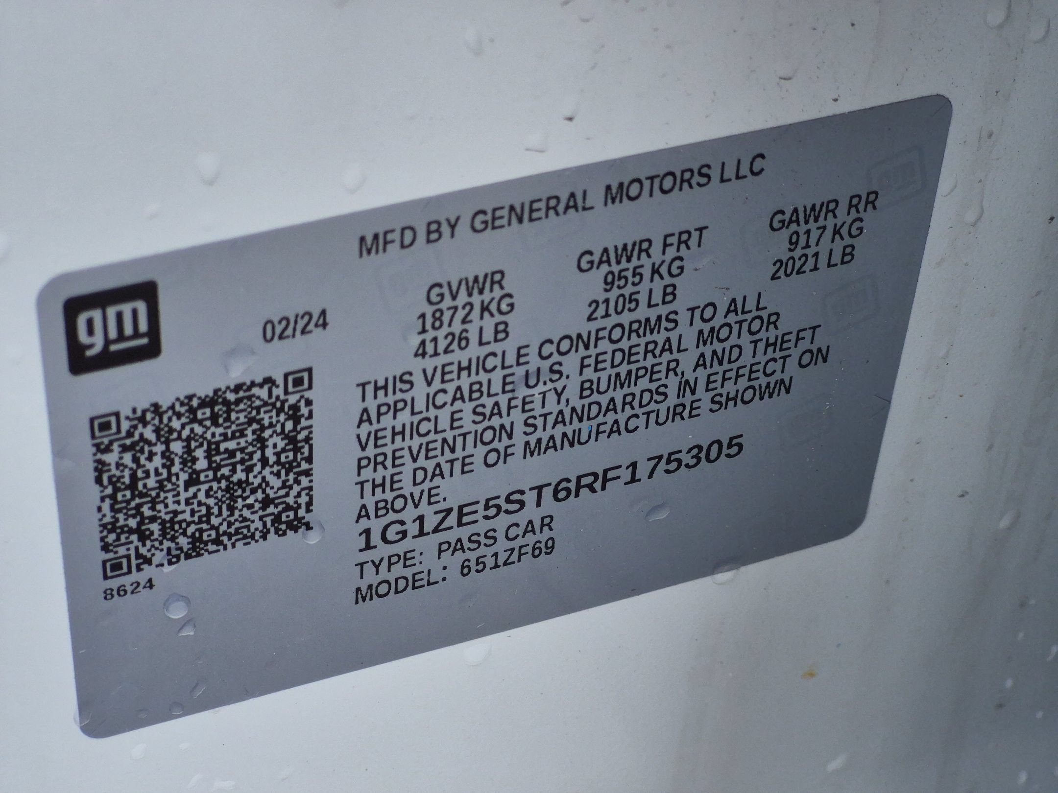 Used 2024 Summit White Chevrolet LT image 37
