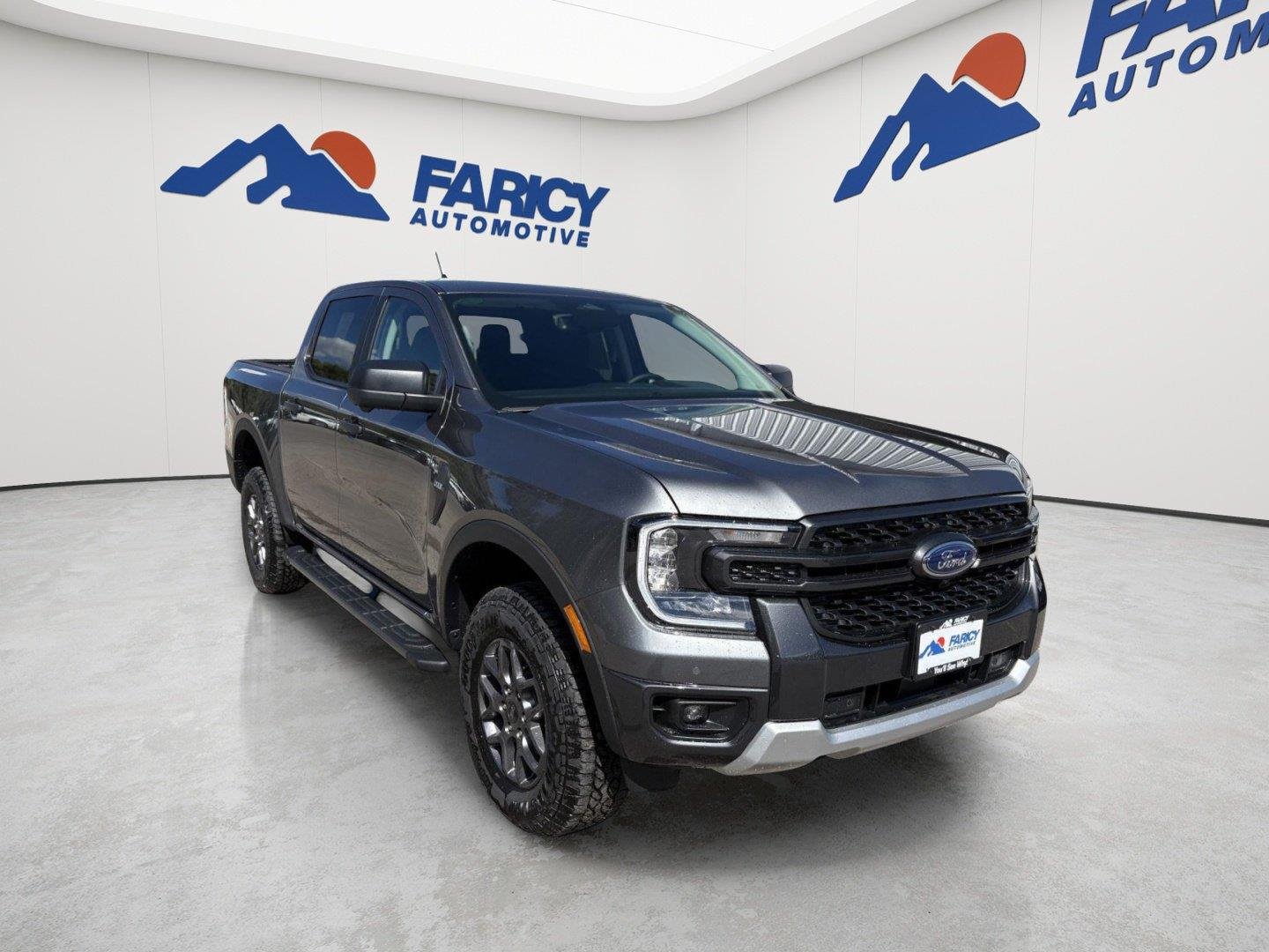 New 2026 Carbonized Gray Metallic Ford XLT image 7